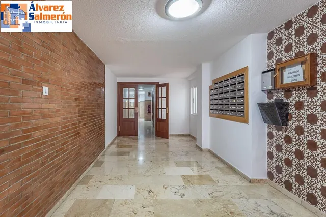 Piso reformado junto a triunfo — 18