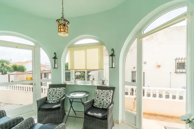 Encanto mediterráneo con espacio para disfrutar todo el año — 8