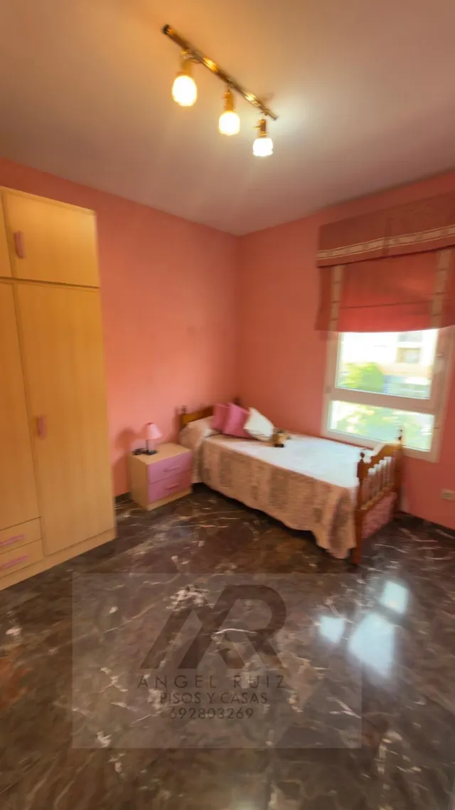 Piso de lujo junto al hospital de Mérida — 50