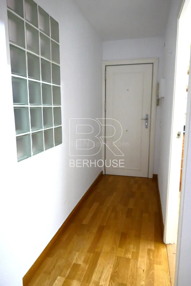 Piso en venta, en El Masnou, Costa del Maresme, Barcelona - foto 2