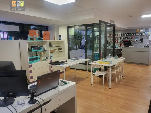 LOCAL COMERCIAL EN PLENO CENTRO DE ALTEA — 11