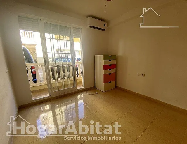 Precioso bajo seminuevo y reformado, en residencial con piscina, terraza, y jacuzzi — 20