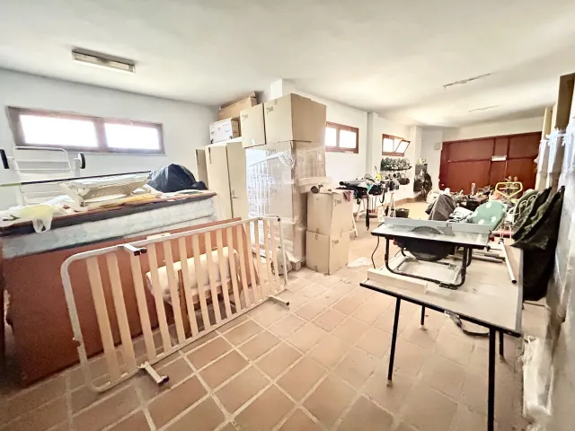Villa 4 habitaciones 632m² en venta - Centro — 44