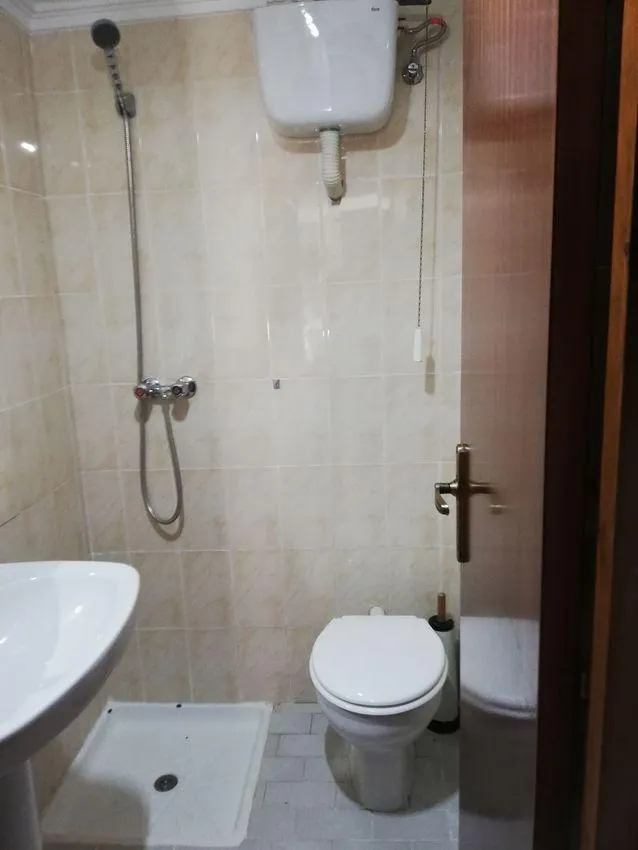 Chalet independiente con piscina, jardín y amplias posibilidades — 13