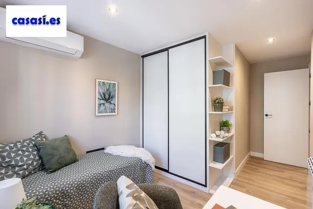 Piso reformado junto avenida cadiz — 25