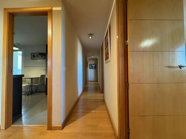 Ático Con Impresionantes Vistas Al Mar Y Cuatro Dormitorios En Torremolinos — 38