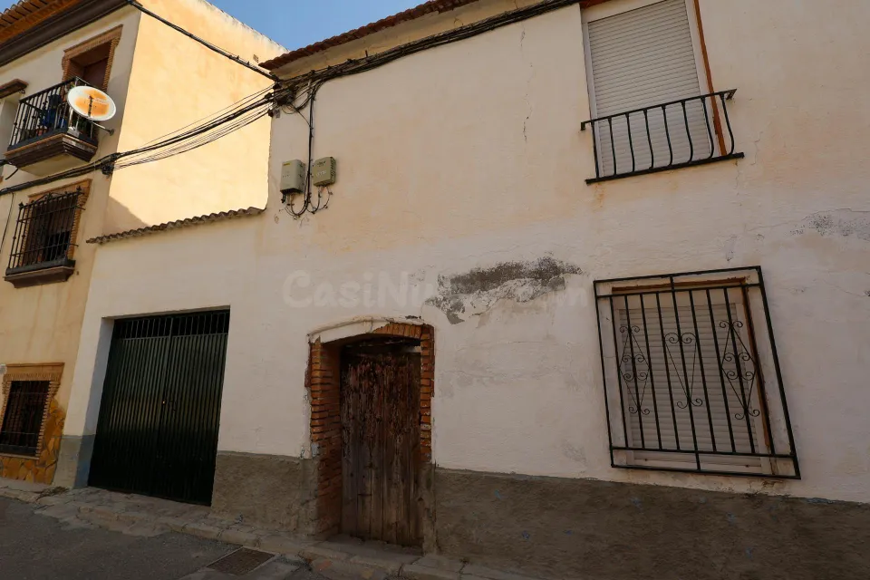 OPORTUNIDAD DE PERMUTA EN EL CENTRO DE ALHENDIN