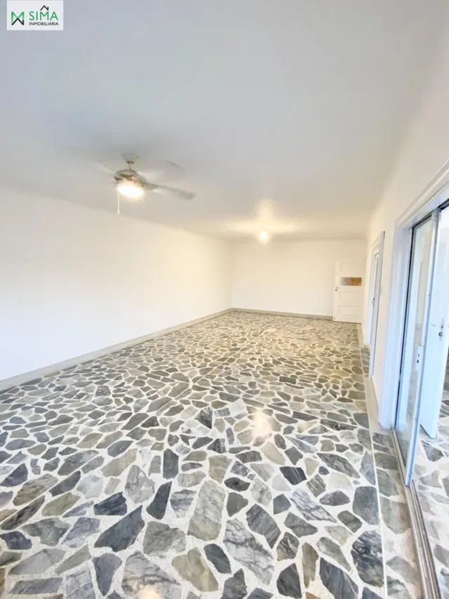 Casa 4 habitaciones 290m² en alquiler - Castillogrande — 6