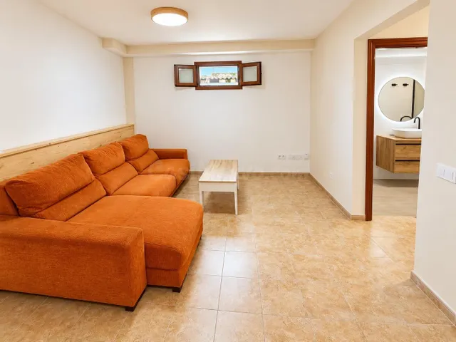 Piso a dos alturas de 3 dormitorios con terraza y azotea a 5 minutos de Triana — 5