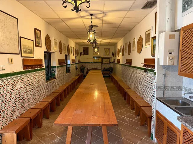Viñedo de 24,40ha 1300m2 naves y 400m2 restaurante — 39