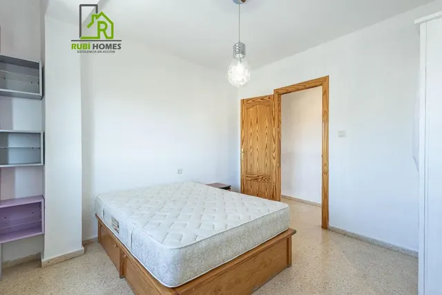 Magnífico piso ideal para invertir o para vivir sin vecinos y con vistas despejadas. — 16