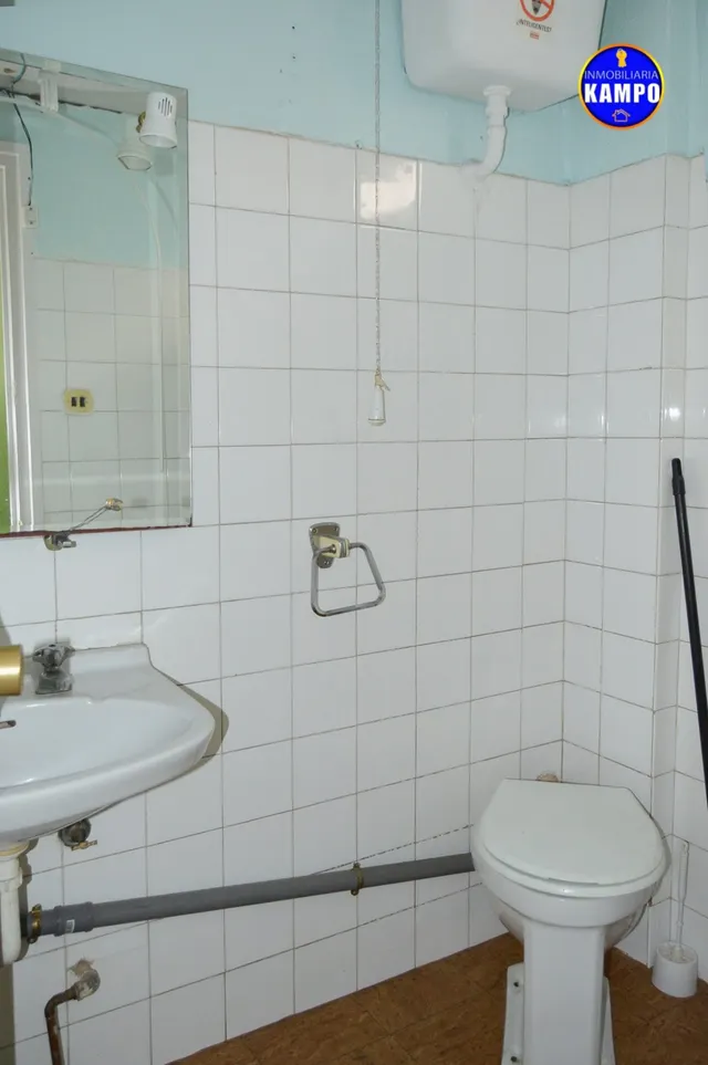 SE VENDE LOCAL EN IRUN — 4