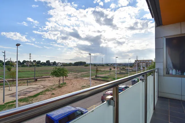 Moderna y seminueva casa en Paiporta en zona tranquila, sin finca delante — 21