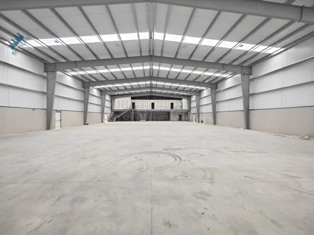 NAVE INDUSTRIAL NUEVA A ESTRENAR EN LOECHES – 1.340 m2 CONST - foto 3