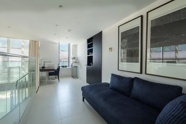 ÁTICO DÚPLEX DE LUJO CON PISCINA PRIVADA Y VISTAS PANORÁMICAS EN DIAGONAL MAR — 14