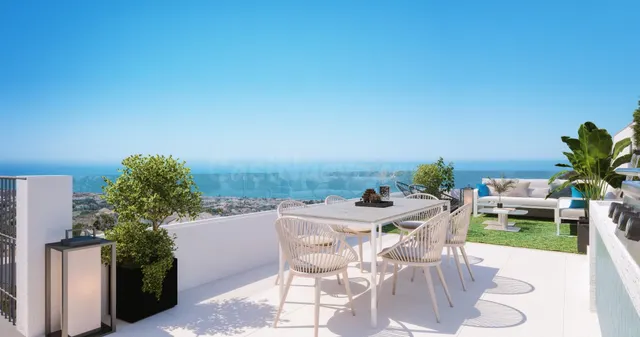 Bajo  con terraza 29 m2 SUR con vista al mar y montaña — 5