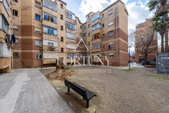 Piso en venta en Reus - foto 2