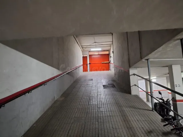 VENTA DE GARAJE CENTRICO EN VILLENA - foto 3