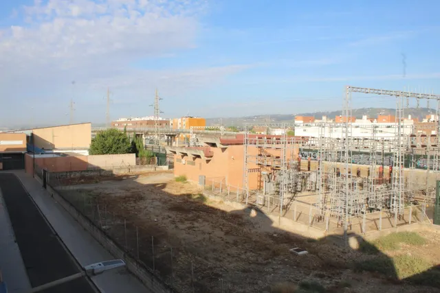 Amplio y Luminoso Piso en Villarrubia, por 110.000 € — 3