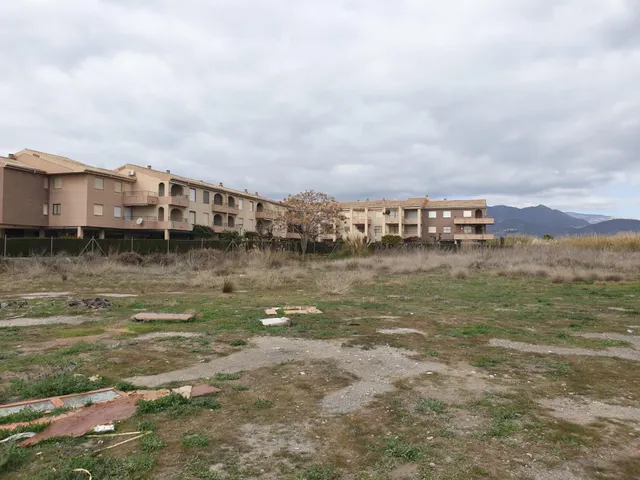 TERRENO URBANO  EN SALOBREÑA PLAYA — 4