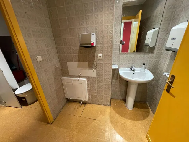 Despacho 268m² en alquiler - Paseo Zorrilla — 23