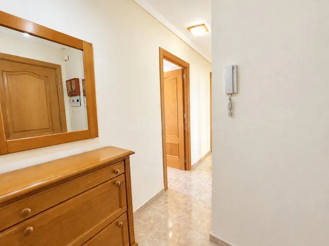 Piso muy luminoso en venta en Carretera de Ronda - foto 3