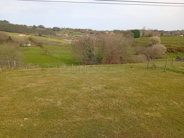 TERRENO URBANO EN CERRAZO EN ENTORNO TRANQUILO Y BIEN COMUNI - foto 2