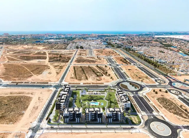 Apartamento de 2 dormitorios a la venta en nuevo complejo residencial en La Siesta , Torrevieja — 9