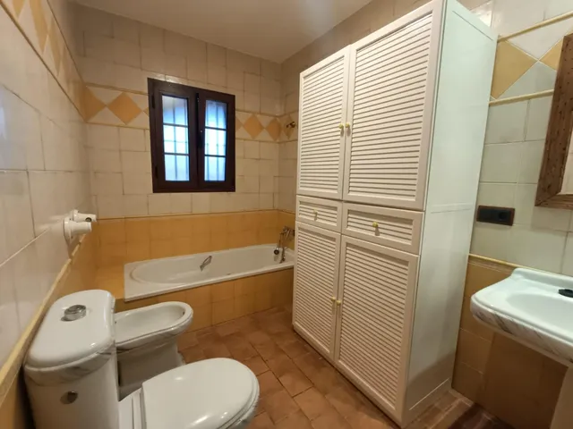 CHALET EN RANA VERDE — 43