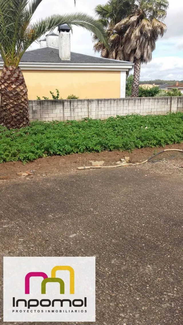 AMPLIA PARCELA, ubicación PRIVILEGIADA — 6