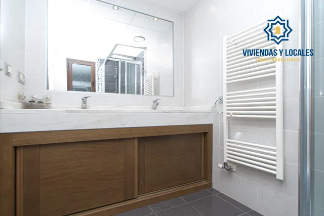 Ático a la venta en La Zubia ¡en rentabilidad! — 17