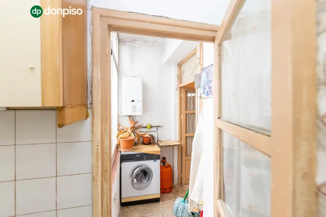 Piso para reformar junto a Plaza Einstein – 3 dormitorios y vistas despejadas — 18