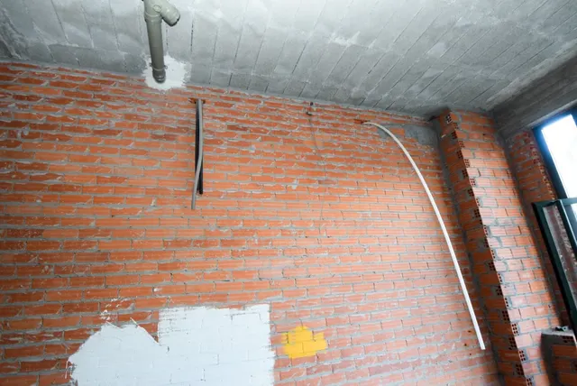 LOCAL COMERCIAL DE OBRA EN LA CORVEIRA — 11