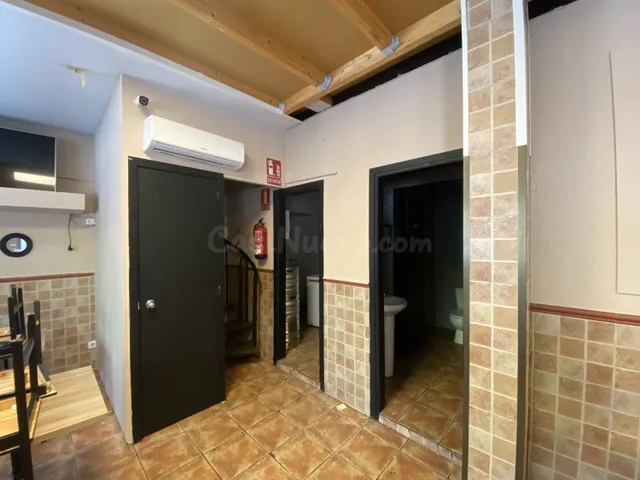 Local comercial 180m² en venta - Riera - foto 3