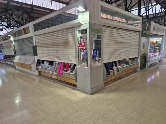 SE VENDE LOCAL COMERCIAL EN PETRER: OPORTUNIDAD ÚNICA — 2