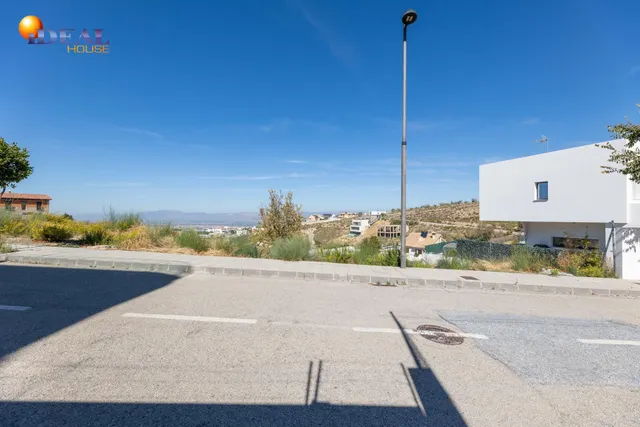 Parcela residencial con proyecto y licencia para construir ya — 10