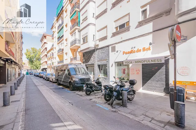 Local en pleno centro de Granada — 20