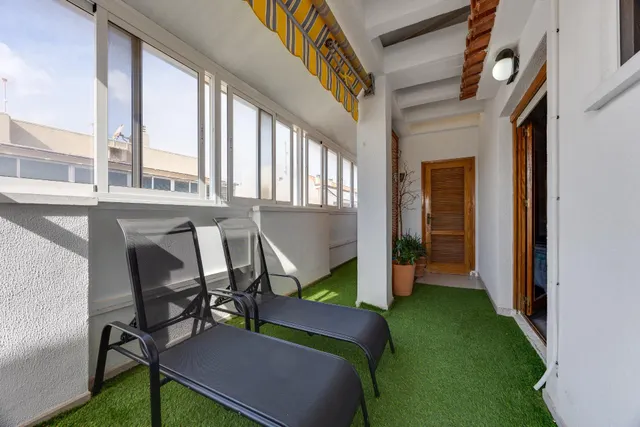 Espectacular ático con vistas al mar y amplia terraza — 38