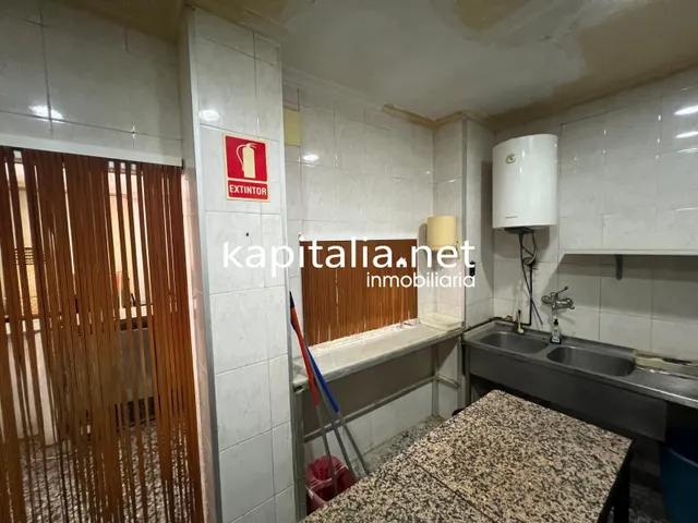 BAR-CAFETERIA A LA VENTA EN LA LLOSA DE RANES — 7