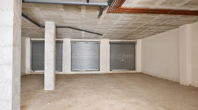 Local comercial en Aspe — 3