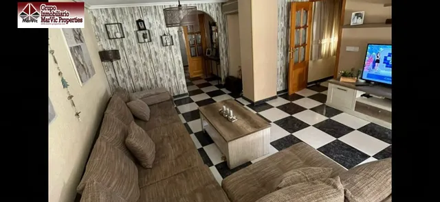 Ático en Benidorm zona Colonia Madrid - foto 4