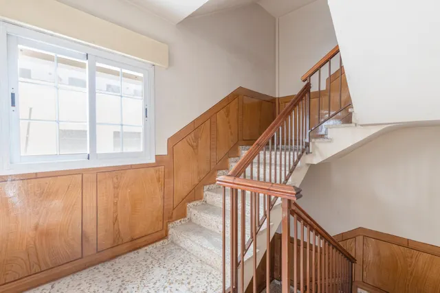 Edificio con gran potencial de inversión en La Zubia — 38
