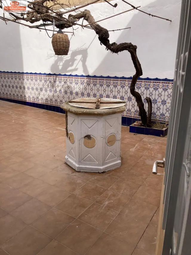 CASA EN PLANTA BAJA SEMIREFORMADA EN LAS CASAS DE JUAN NUÑEZ. — 25