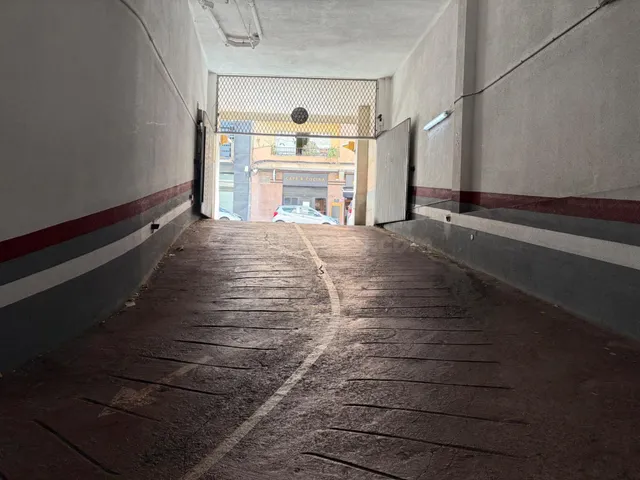 Plaza de garaje en venta en el centro de Palma - foto 2
