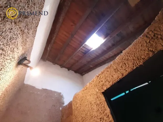 CASA DE DOS PLANTAS EN ARROYO DE LA LUZ CON PATIO — 6