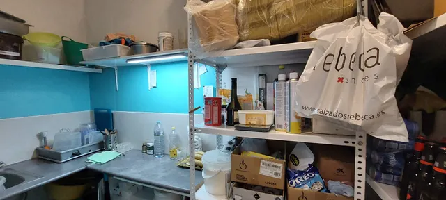 Crepería, cafetería en calle Valencia, 10 — 6
