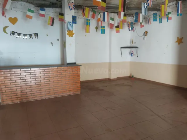 LOCAL ACONDICIONADO DE 100 M2. - foto 3