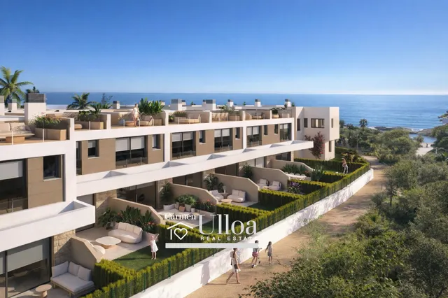 VILLA ADOSADA EN PRIMERA LÍNEA DE MAR EN EL CAMPELLO — 6