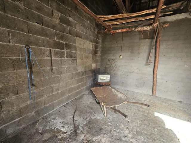 En exclusiva!!!!se vende casa  para entrar  a vivir con 12000 m2 de terreno en codosedo — 40