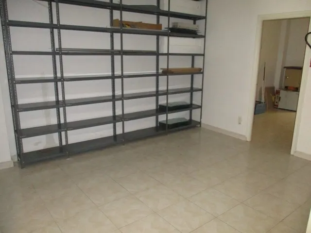 LOCAL COMERCIAL TOTALMENTE ACONDICIONADO — 7